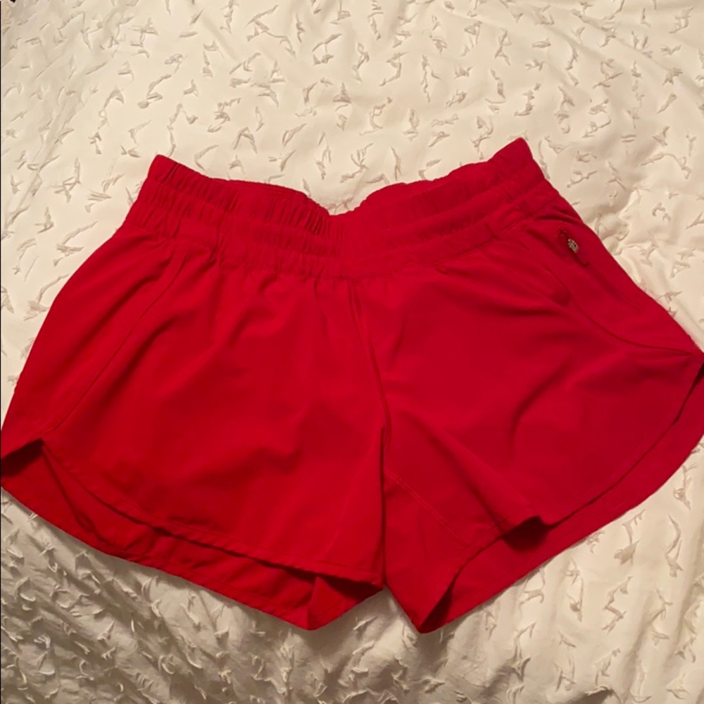 Lululemon tracker short V 4 inch